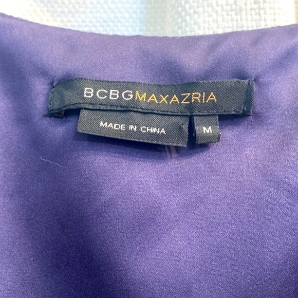 NWOT Women’s Plumb Colored BCBG MaxAzria Satin Top Size Medium - Picture 4 of 8